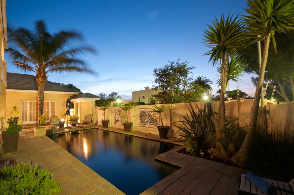 Cape Flame Guest House Port Elizabeth Dış mekan fotoğraf