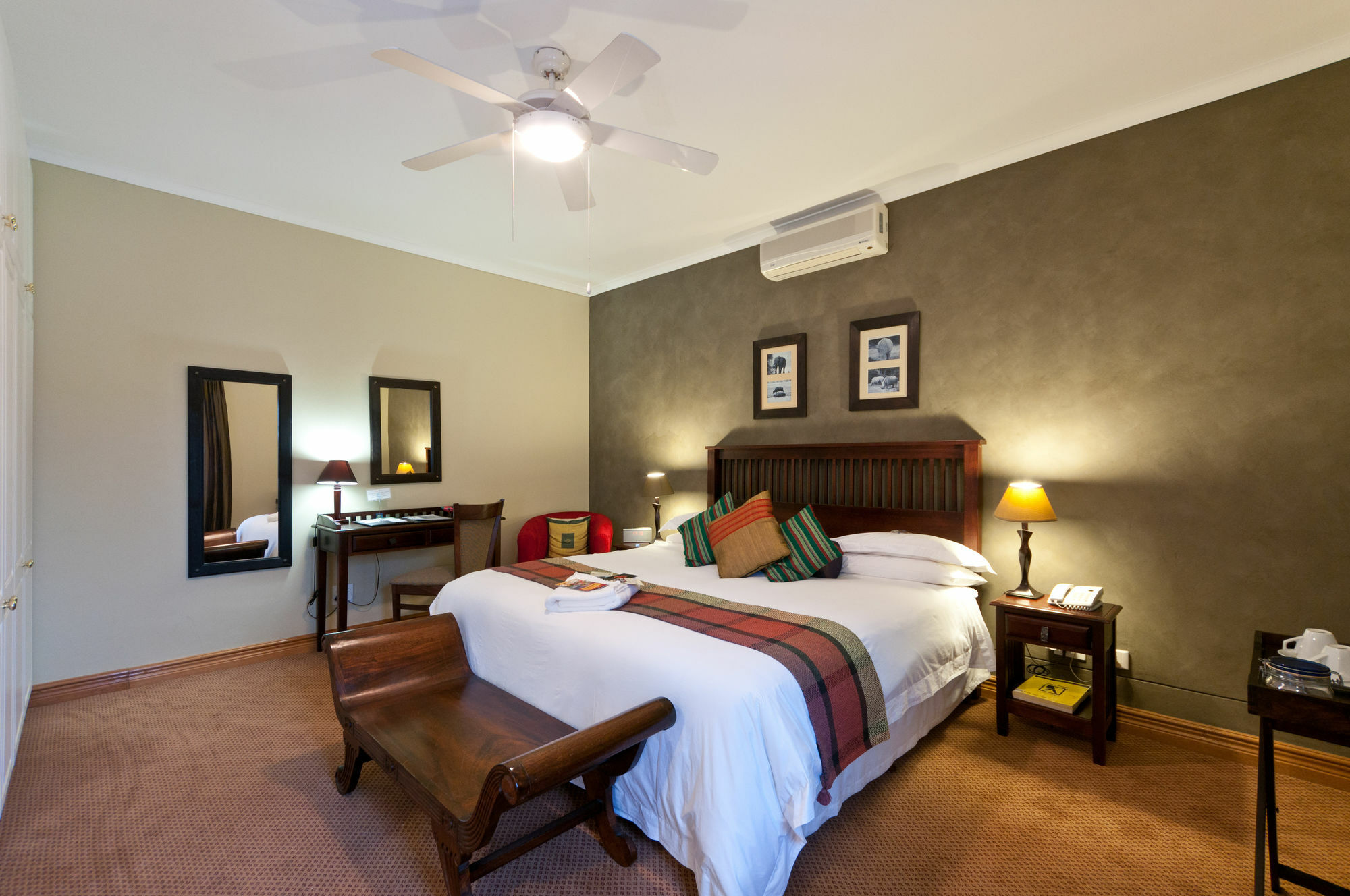 Cape Flame Guest House Port Elizabeth Dış mekan fotoğraf